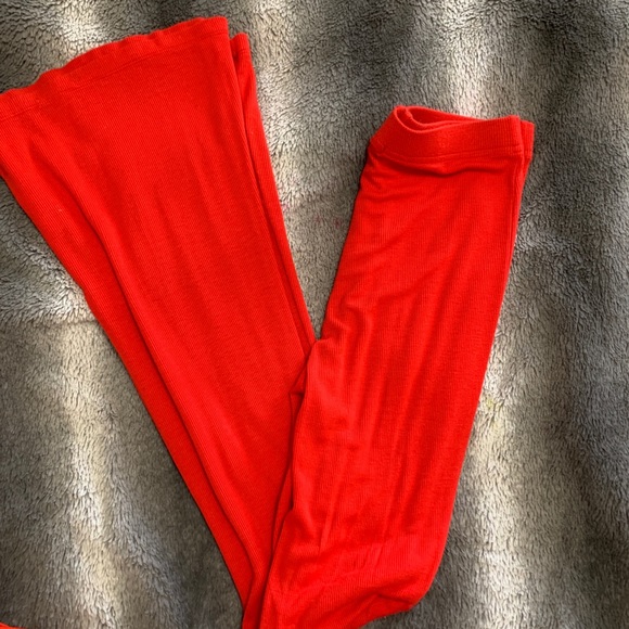 Red Matching Set - Picture 4 of 4